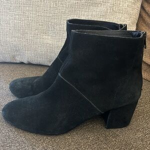 Steve Madden Black Suede Ankle Boot Chunky Heel Size 10